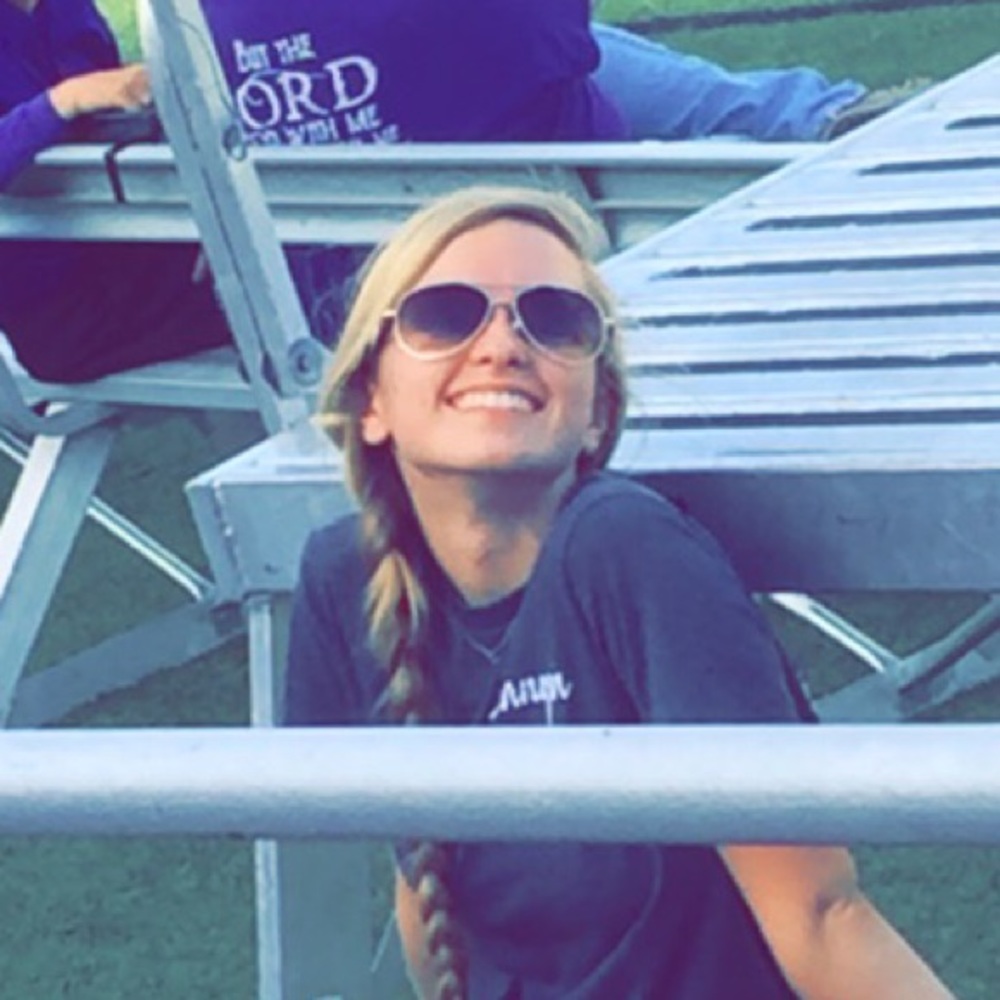 Meet your Posher, Macy